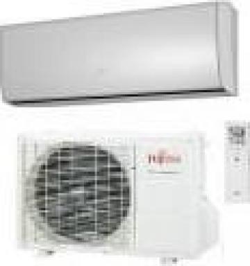 Aer conditionat Fujitsu 12000 BTU inverter ASYG12LEC