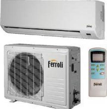 Aer conditionat de perete Ferroli monosplit Reflex 12000 BTU