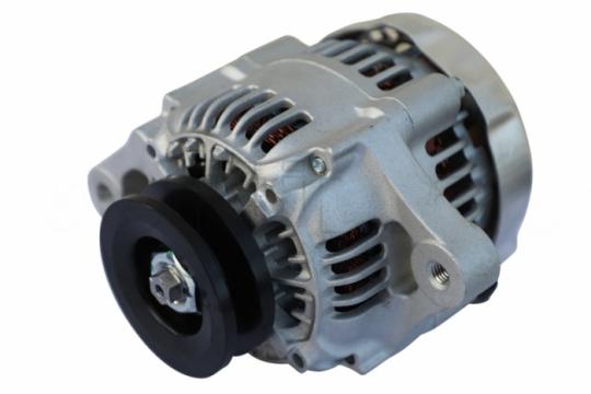 Alternator motor Kubota 12VDC, 45A pentru nacele Skyjack SJ-