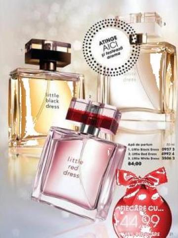 Apa de parfum Avon