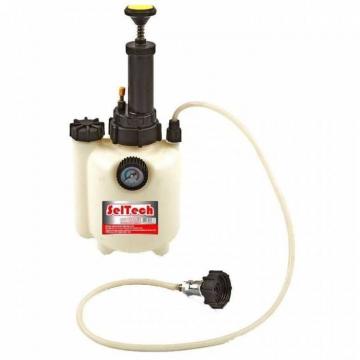 Aparat aerisit si schimbat lichidul de frana 2.5L