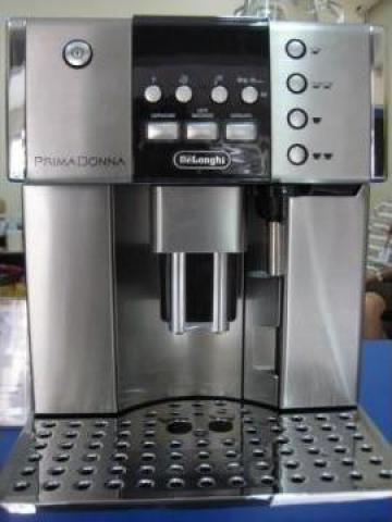 Aparat cafea Delonghi Primadonna ESAM6600