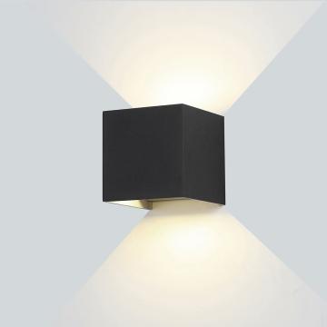Aplica LED perete patrat 6W lumina calda alba