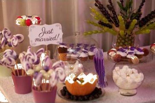 Aranjament dulciuri Candy Bar pentru evenimente