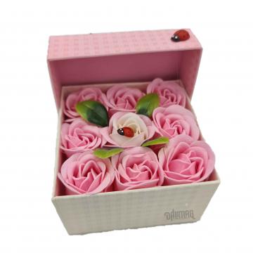 Aranjament floral 9 trandafiri sapun in cutie, alb, roz