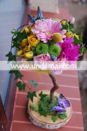 Aranjament floral nunta pentru masa stil pomisor