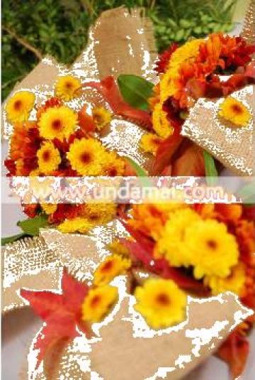 Aranjament floral pentru cristelnita Toamna colorata