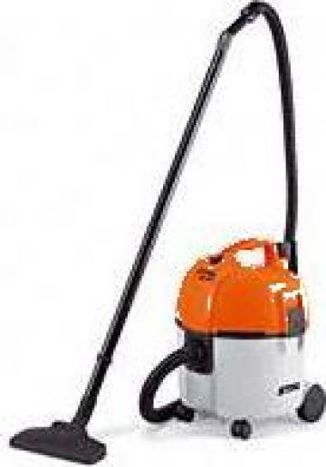 Aspirator suprafete umede si uscate Stihl SE62