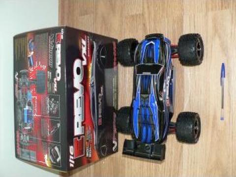 Automodel Traxxas E-revo 1/16 VXL brushless cu radio 2.4GHz