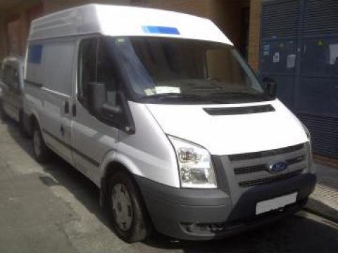 Autoutilitara Ford Transit