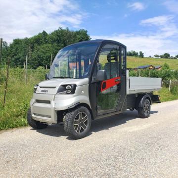 Autoutilitara cu motor electric