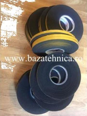Banda cauciuc EPDM spongios autoadeziv 10x3 mm x 8 m