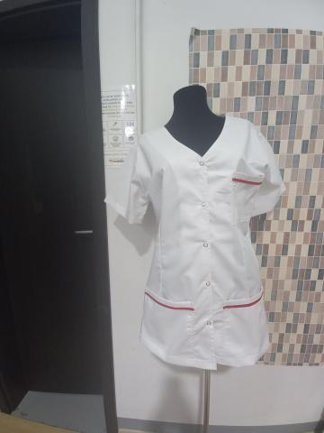 Bluza asistente alba cu detalii rosii