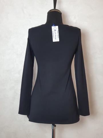 Bluza neagra tricot, cret pe bust