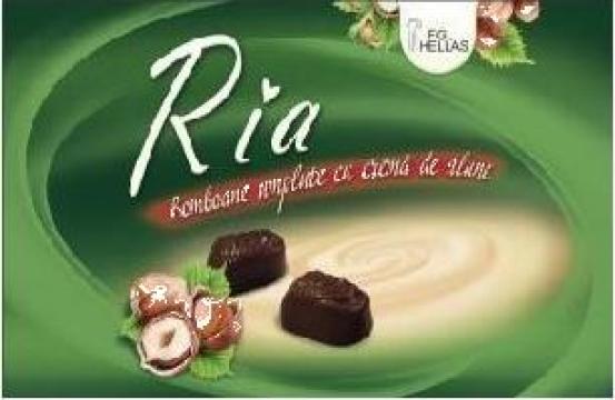 Bomboane de ciocolata cu alune Ria