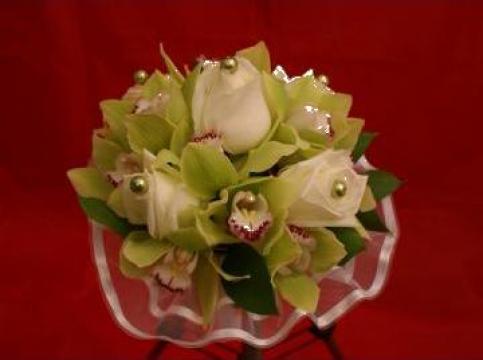 Buchet pentru mireasa cu trandafiri si orhidee mod 608