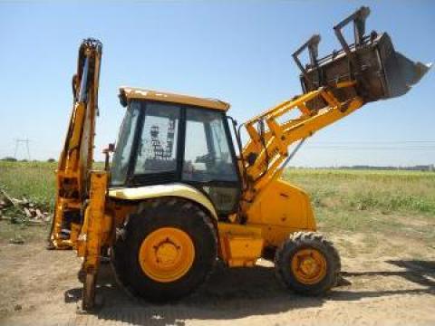 Buldoexcavator JCB 3 CX