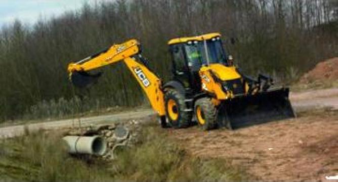 Buldoexcavator JCB 3CX, 4CX