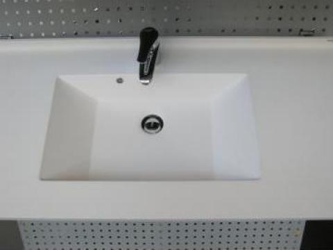 Cadita dus + lavoar baie