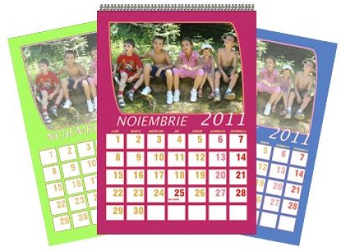 Calendar personalizat de perete CALP019