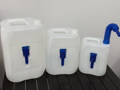 Canistre cu palnie pentru industria auto