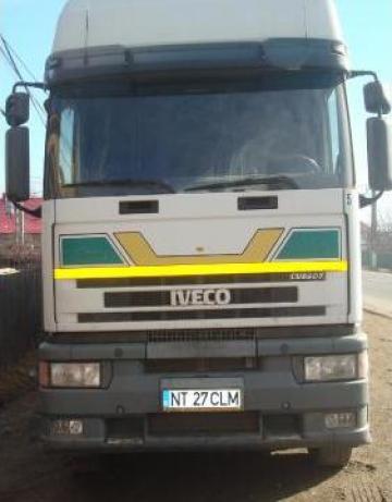 Cap tractor Iveco cu semiremorca