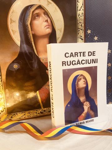 Carte de rugaciuni cu scris mare