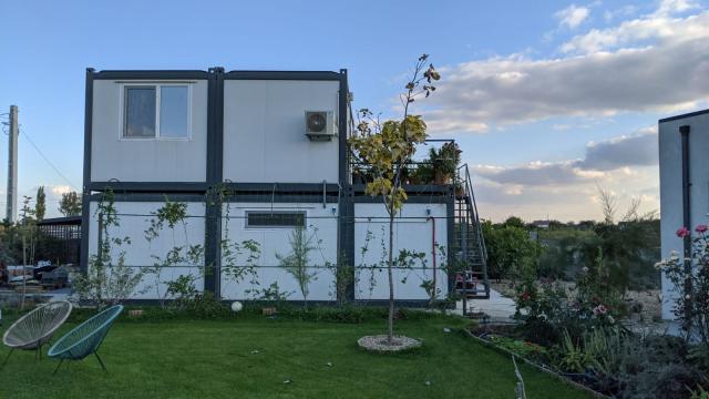 Casa containere