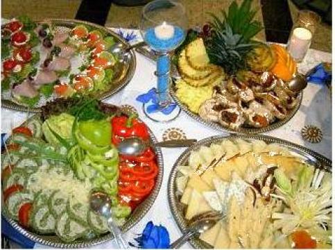 Catering pentru evenimente festive