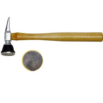 Ciocan de tinichigerie cu forma striata