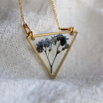 Colier cu floare de nu-ma-uita