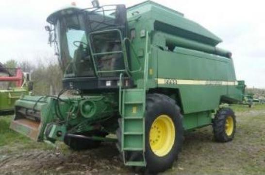 Combina John Deere 2266