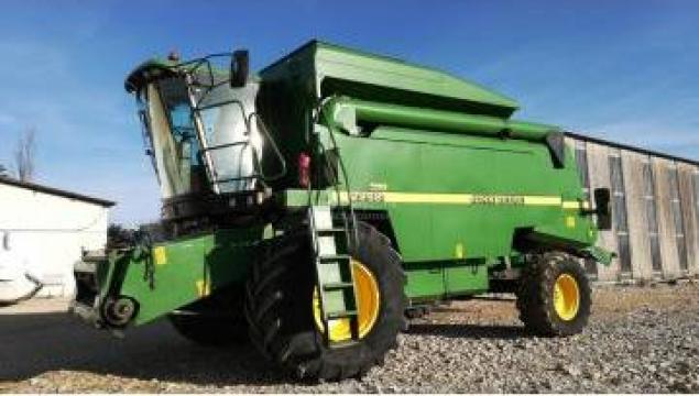 Combina agricola John Deere 2258