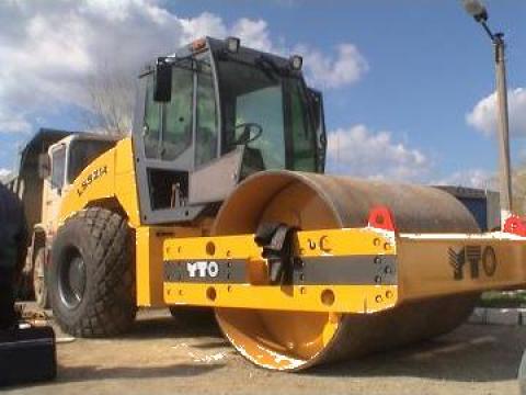 Compactor 14T YTO