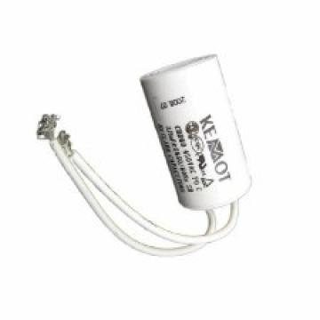 Condensator motor cu fir conector - 10.00UF / 450V