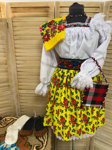 Costum complet de Maramures pentru femei