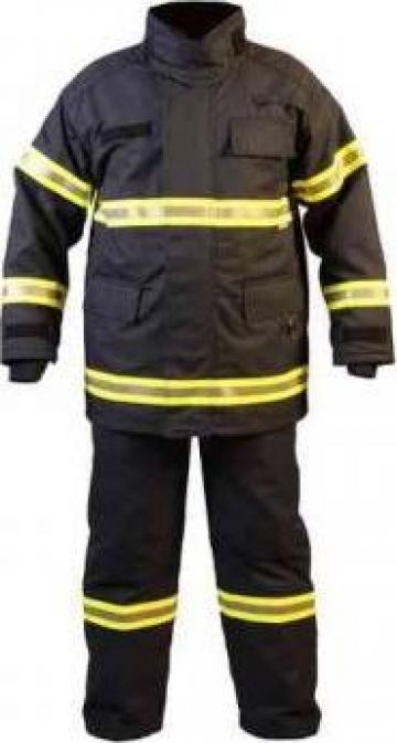 Costum pompier hidrofobizat, ignifugat, antistatic