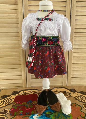 Costum traditional pentru botez set complet fetite