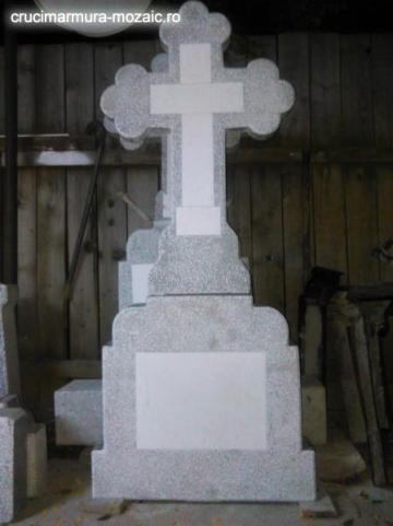 Cruce mozaic clopot