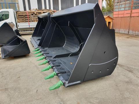 Cupa incarcat 3 mc Volvo L100