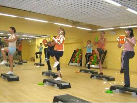 Cursuri de aerobic, yoga, Pilates, conditioning step, Zumba