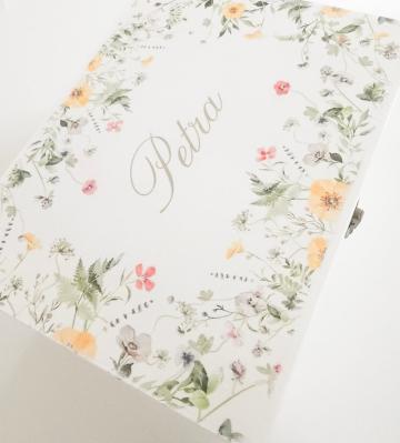 Cutie botez din lemn personalizata Flori de camp