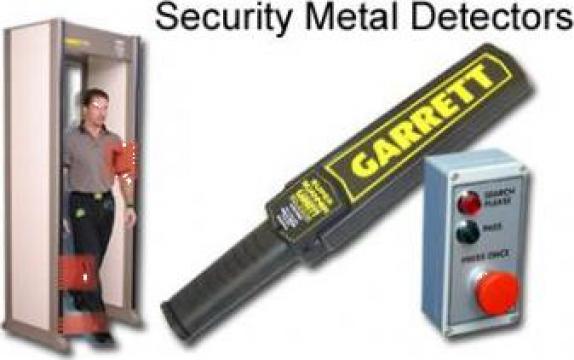 Detector de metale pentru perchezitii corporale Garret