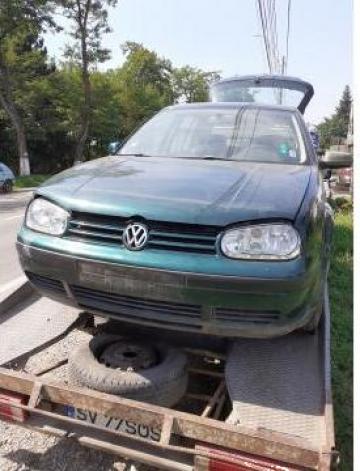 Dezmembrare Golf 4 verde