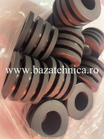 Element elastic din cauciuc pentru bolt cuplaj