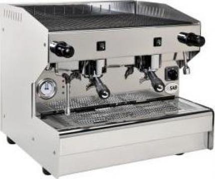 Espressor profesional de bar compact semiautomat 2 gr