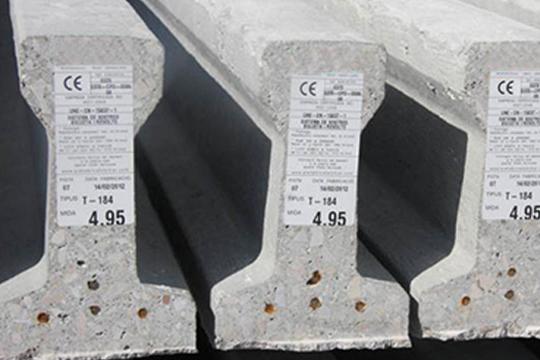 Etichete prefabricate beton