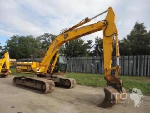 Excavator hidraulic pe senile JCB JS200LC