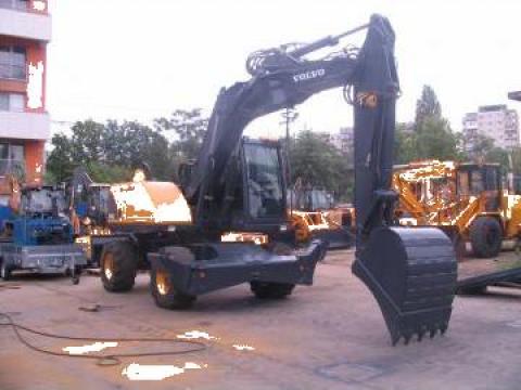 Excavator mobil Volvo