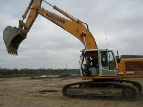 Excavator pe senile Liebherr